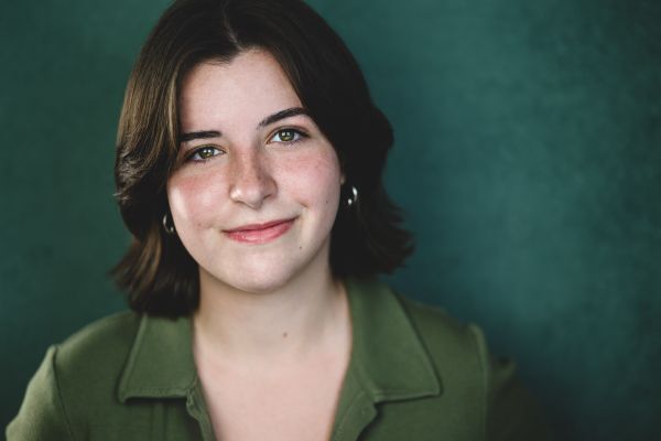 Sinead P., Characters.io performer in Los Angeles